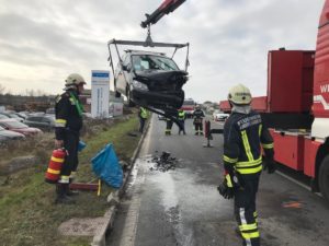 Verkehrsunfall auf der B121