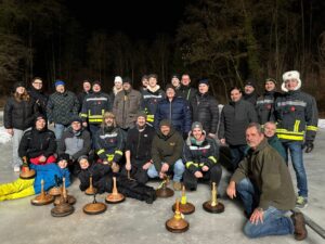 Kameradschaftliches Eisstockschießen gegen die BTF Mondi-Neusiedler Hausmening
